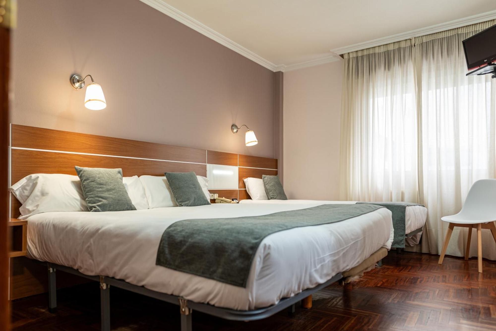 Hotel Alda Centro بونتيفيذرا المظهر الخارجي الصورة
